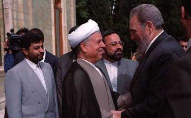 تصاویر فیدل کاسترو با رهبر انقلاب، روحانی، هاشمی و دیگران