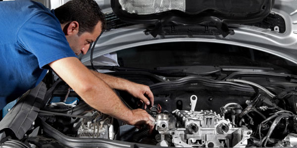 چرا تعویض روغن موتور پژو ۲۰۶ نباید به تأخیر بیفتد؟ 5 تعویض روغن موتور پژو ۲۰۶