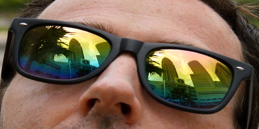 عکس سلفی که خیانت شوهر را لو داد