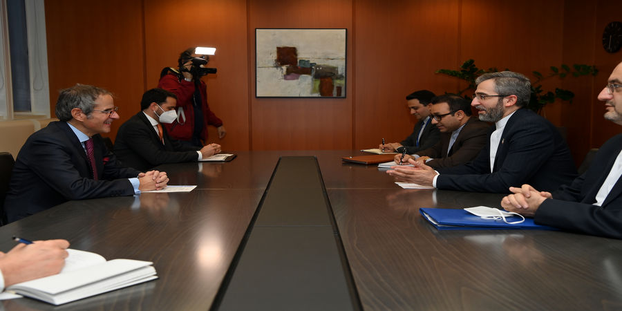  تفنگ «ایالات غیرمتحده آمریکا» در وین علیه ما خالی است!