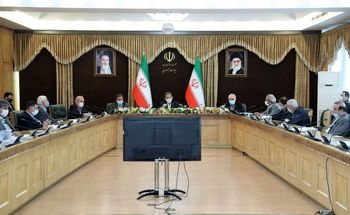 معاون اول رئیس‌جمهوری: یکی از موانع پیش روی بخش خصوصی تفکرات سوسیالیستی در ذهن برخی از مسئولان است / همه کمک کنند بخش خصوصی واقعی میدان‌دار شود