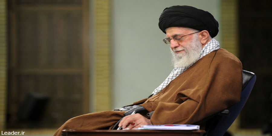 رهبر انقلاب: تلاش برای افزایش نسل و حمایت از خانواده از ضروری‌ترین فرائض و سیاستی حیاتی است