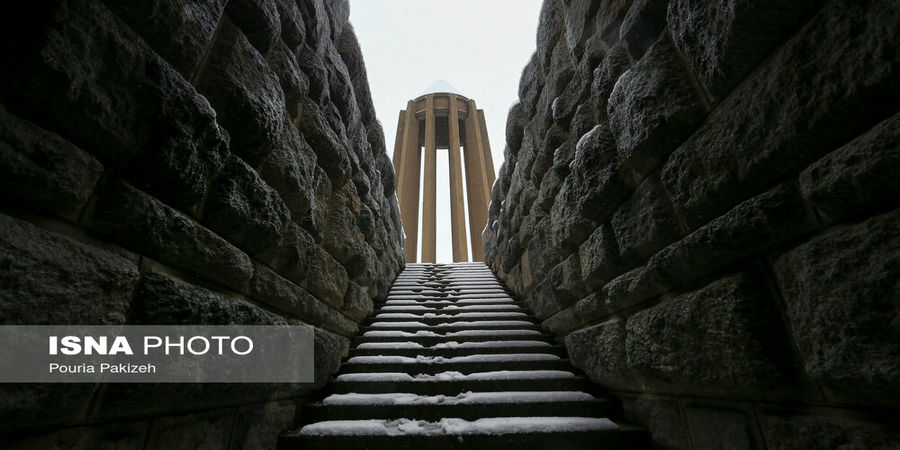 تصاویر| آرامگاهِ برفی «شیخ الرییس»