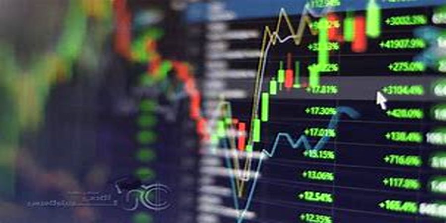 بورس رونق گرفت / خروج حقیقی‌ها از بازار سهام