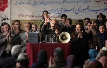 دست‌اندرکاران «لباس شخصی»: منبع مهم ما برای فیلم خاطرات آقای ری شهری بود
