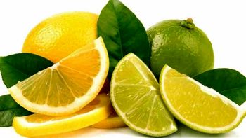 10 مزیت نوشیدن آب لیمو هر روز صبح