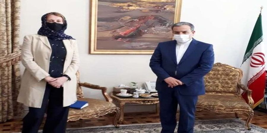 تهران دوباره توپ را در زمین واشنگتن انداخت/ عراقچی: راه بازگشت آمریکا به برجام لغو تحریم‌ها است
