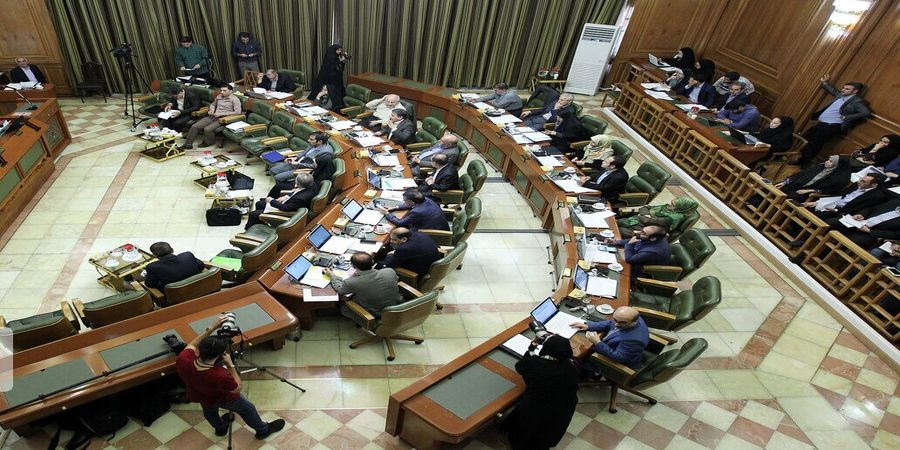 تذکر به ساخت و سازهای غیرمجاز بنیادمستضعفان در اردوگاه امام / پاسخ تند بنیاد 