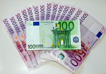 قیمت یورو امروز یکشنبه 01/ 04 99 | یورو 250 تومان بالا رفت